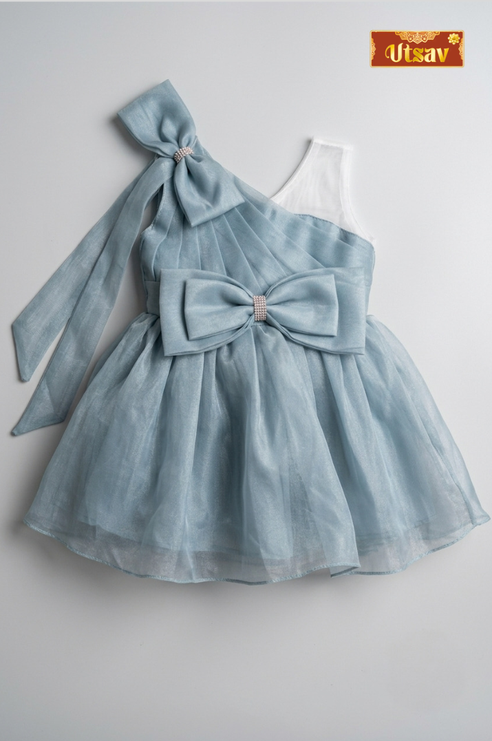 Powder Blue Princess - Light Green