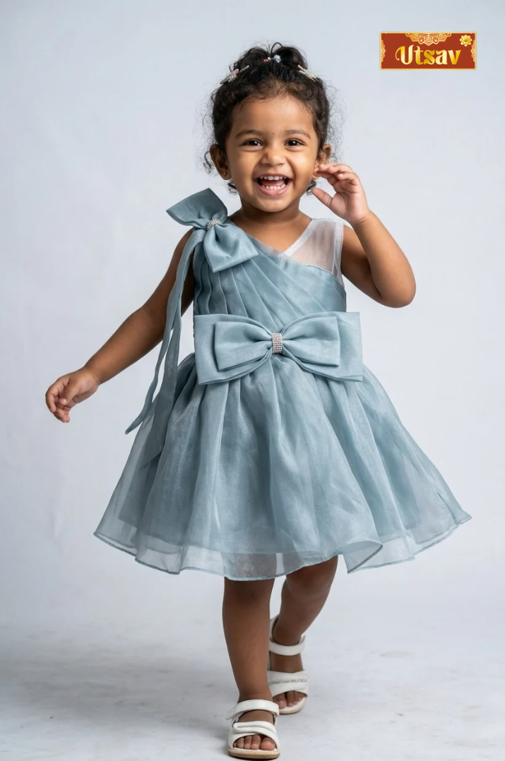 Powder Blue Princess - Light Green
