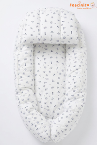 Baby Carry Nest Cotton Zip-Up Sleeping Bag with Hood – White