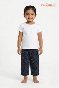Fascinito girls black cotton capri pant with printed design